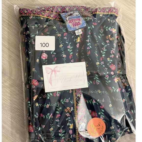 Johnny Was Floral Print Tunic Top Women Size M Dark Blue Button Up Long Sleeve - Picture 12 of 13